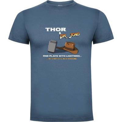 Camiseta Thor & Dr. Jones - Camisetas Dumbassman