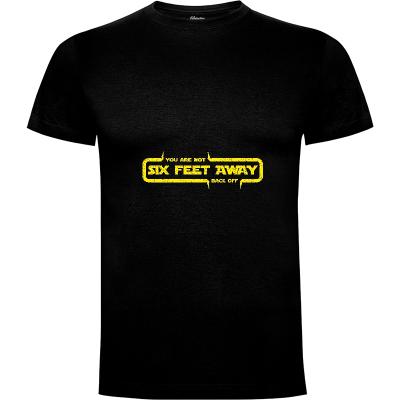 Camiseta Six Feet Away - Camisetas TheWizardLouis