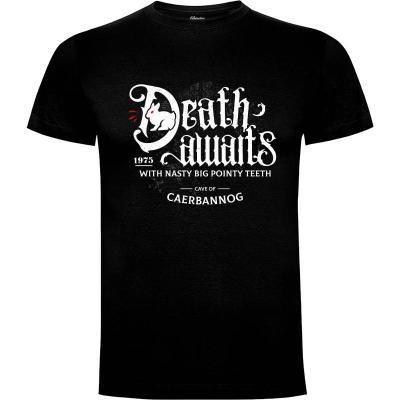 Camiseta Death Awaits - Camisetas Logozaste