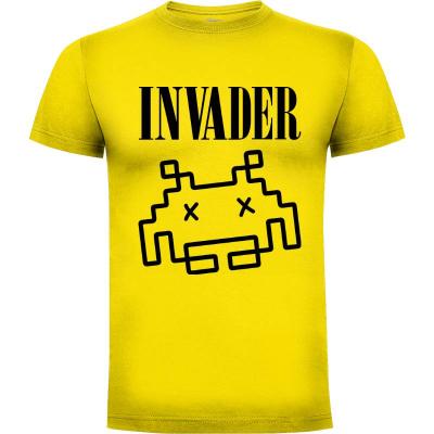 Camiseta Invading - Camisetas Frikis