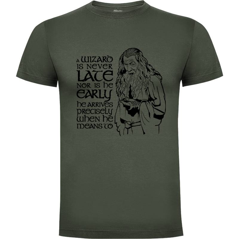 Camiseta A wizard is never late (por Mos Eisly)