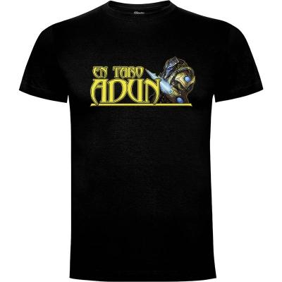 Camiseta En Taro Adun - Camisetas Videojuegos